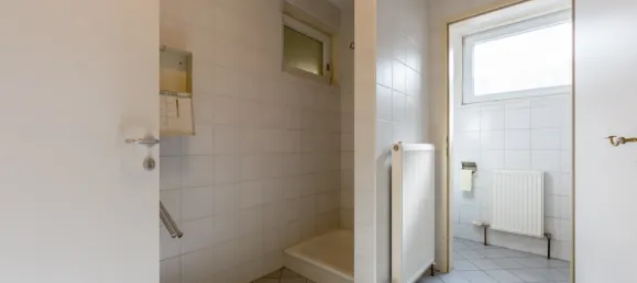 3-salle Entrepôt à Vocklamarkt, Austria No. 129309 7