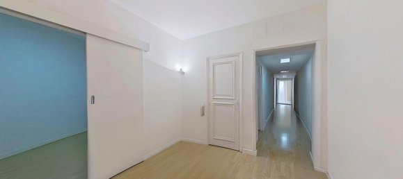 4 bedrooms Apartment in Granada, Spain No. 155697 14