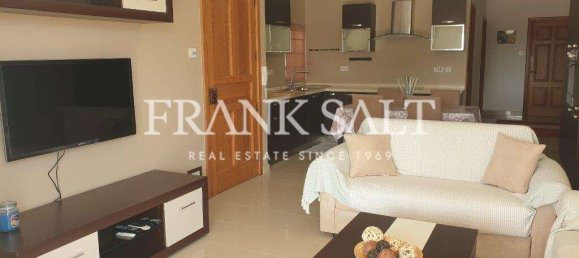 2 bedrooms Penthouse in Saint Paul's Bay, Malta No. 6894 2