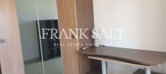 2 bedrooms Penthouse in Saint Paul's Bay, Malta No. 6894 5