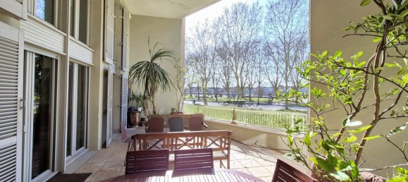 3 Schlafzimmer Doppelhaus in Bordeaux, France, Nr. 352805 2