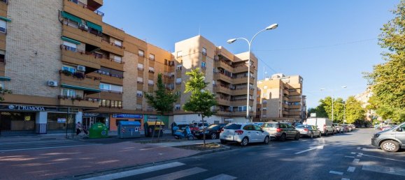 45m² Commercial property in Granada, Spain No. 166662 15
