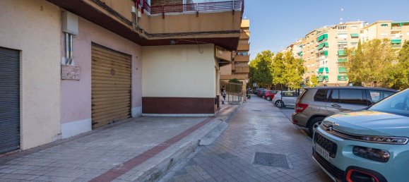45m² Commercial property in Granada, Spain No. 166662 12
