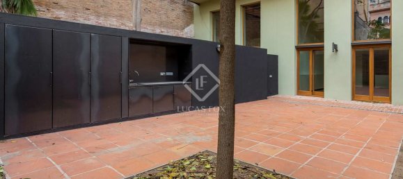 2 chambres Appartement à Eixample, Spain No. 127783 4