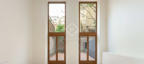 2 chambres Appartement à Eixample, Spain No. 127783 6