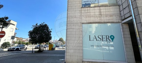 86m² Commercial property in Pacos de Ferreira, Portugal No. 42913 2