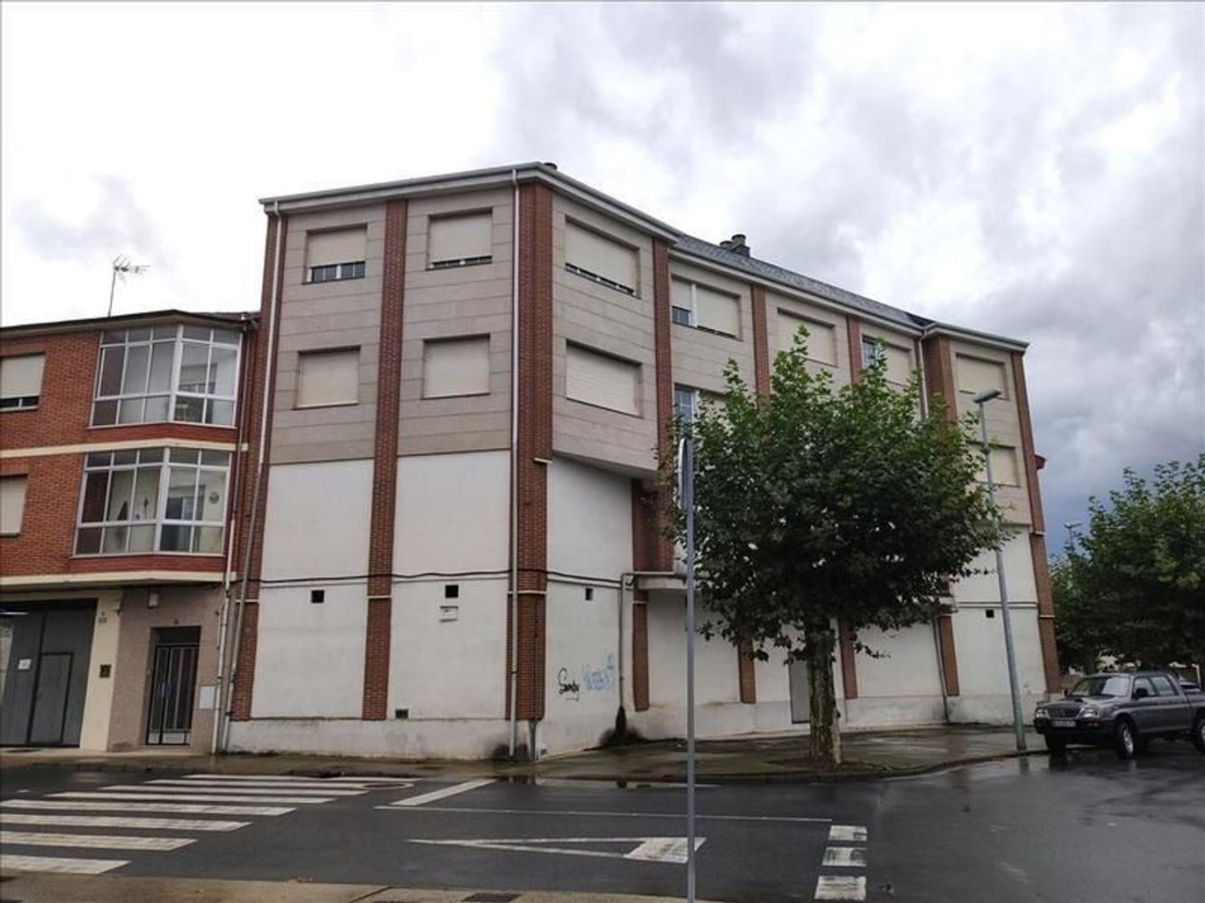 Propriété commerciale à Cuatrovientos, Spain 468m² No. 29304