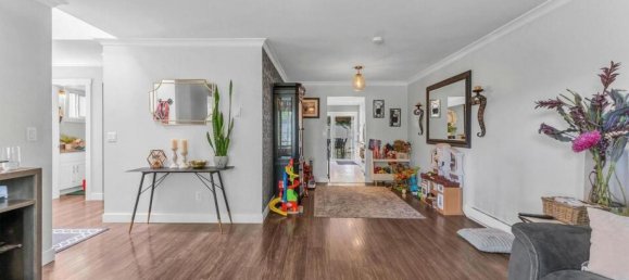 3 Schlafzimmer Haus in British Columbia, Canada, Nr. 1118 7