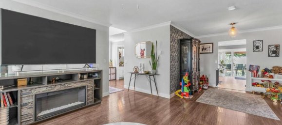 3 Schlafzimmer Haus in British Columbia, Canada, Nr. 1118 8