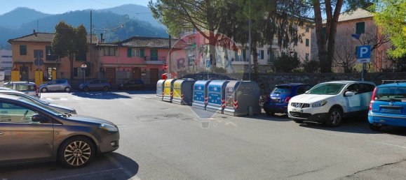 5-salle Appartement à Genoa, Italy No. 70043 25