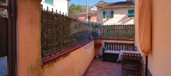 5-salle Appartement à Genoa, Italy No. 70043 5