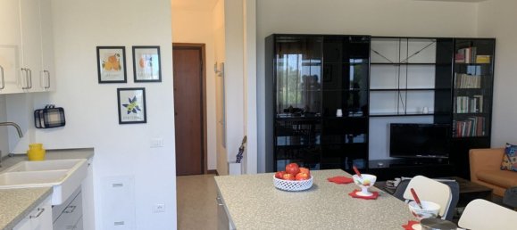 3 rooms Apartment in Albignasego, Italy No. 175836 4