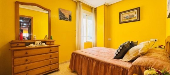 Apartamento T2 em Torrevieja, Spain N.º 182938 2
