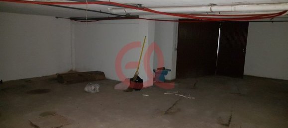 148m² Commercial property in Darque, Portugal No. 66826 10