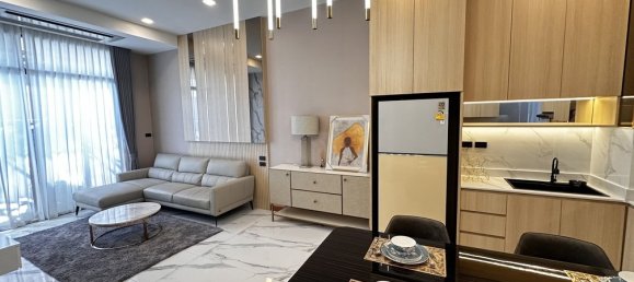 4 bedrooms Villa in Pattaya, Thailand No. 26307 4