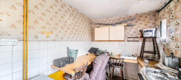 House in Bristol, United Kingdom No. 2151 7