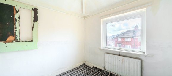 House in Bristol, United Kingdom No. 2151 11