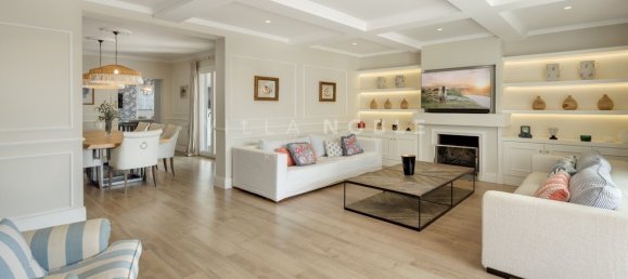 4 غرف نوم فيلا في Estepona, Spain رقم 49076 9