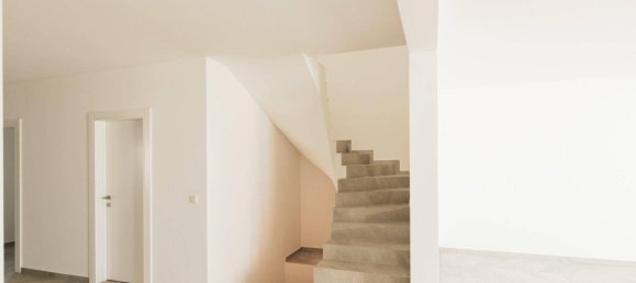 Casa de 7 divisões em Gerasdorf bei Wien, Austria N.º 196302 16