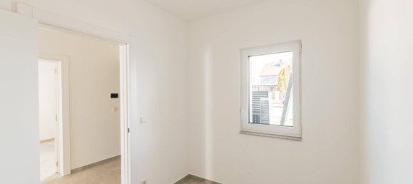 Casa de 7 divisões em Gerasdorf bei Wien, Austria N.º 196302 17