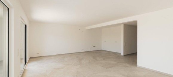 Casa de 7 divisões em Gerasdorf bei Wien, Austria N.º 196302 20