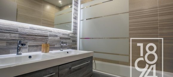 3 Schlafzimmer Wohnung in Marseille, France, Nr. 334808 6