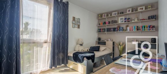 3 Schlafzimmer Wohnung in Marseille, France, Nr. 334808 8