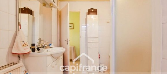 1 chambre Appartement à Rochefort, France No. 338885 9