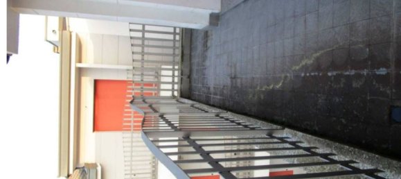 Пентхаус с 1 спальней в Безана ин Брианца, Италия № 373802 3