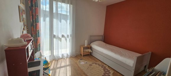 3 bedrooms House in Cenon, France No. 317372 7