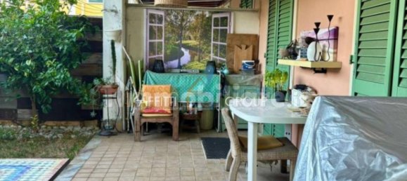 3 bedrooms Apartment in Massa, Italy No. 268470 21