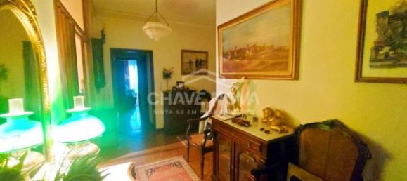 5 bedrooms Apartment in Porto, Portugal No. 58996 9