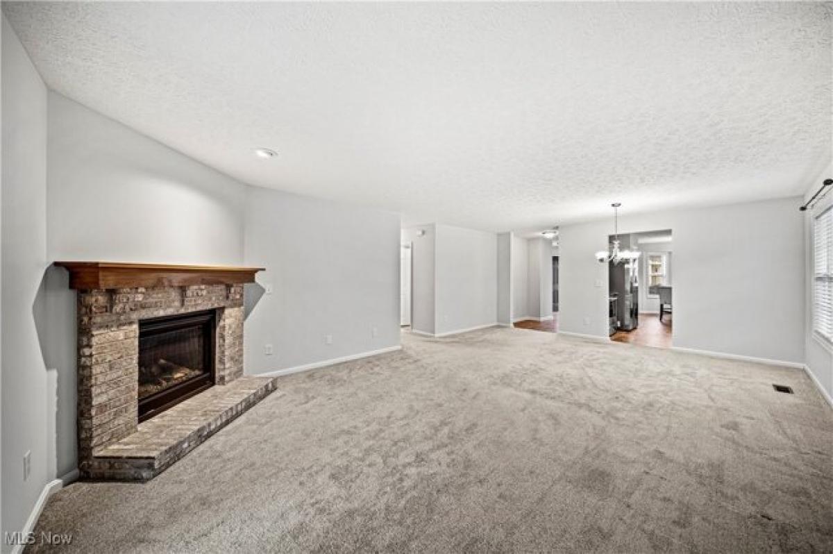 3 bedrooms House in Elyria, USA No. 435936