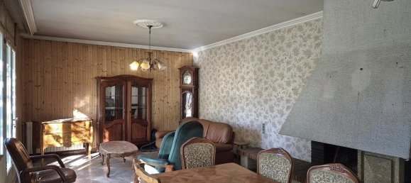 2 chambres Maison à Corbeilles, France No. 222779 4