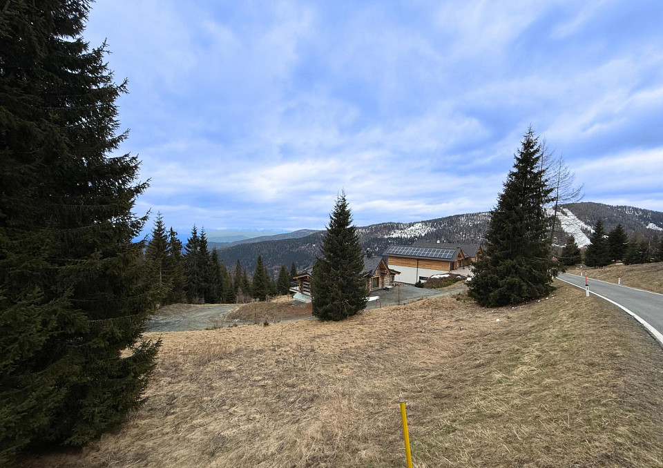 Terrain à Albeck, Austria No. 127099