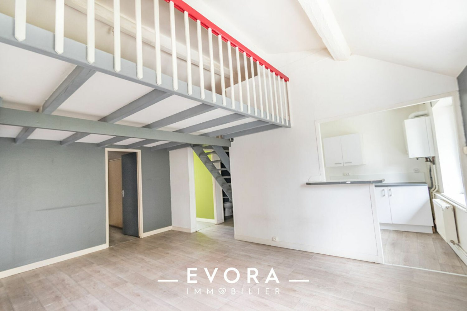 Duplex T2 em Rozerieulles, France N.º 92782