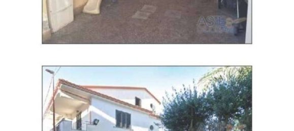 4 chambres Maison à Grazzanise, Italy No. 94004 9