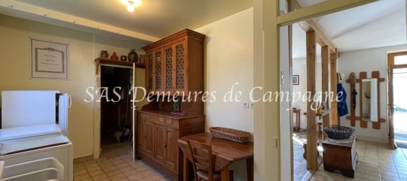 2 bedrooms House in Veaugues, France No. 72456 7