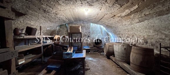 2 bedrooms House in Veaugues, France No. 72456 30