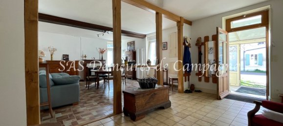 2 bedrooms House in Veaugues, France No. 72456 6