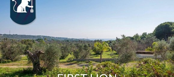 6 rooms Villa in Castrignano del Capo, Italy No. 32595 2