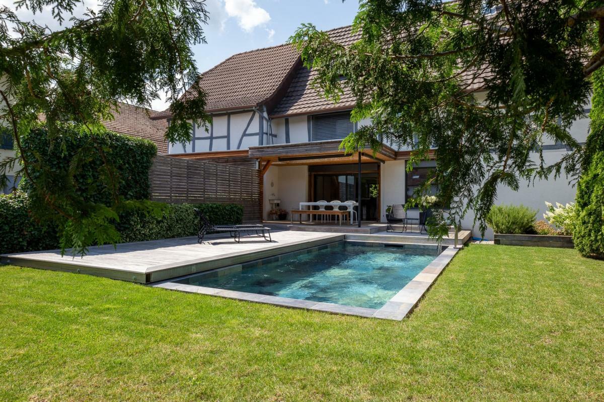 5 bedrooms Castles in Sierentz, France No. 251745