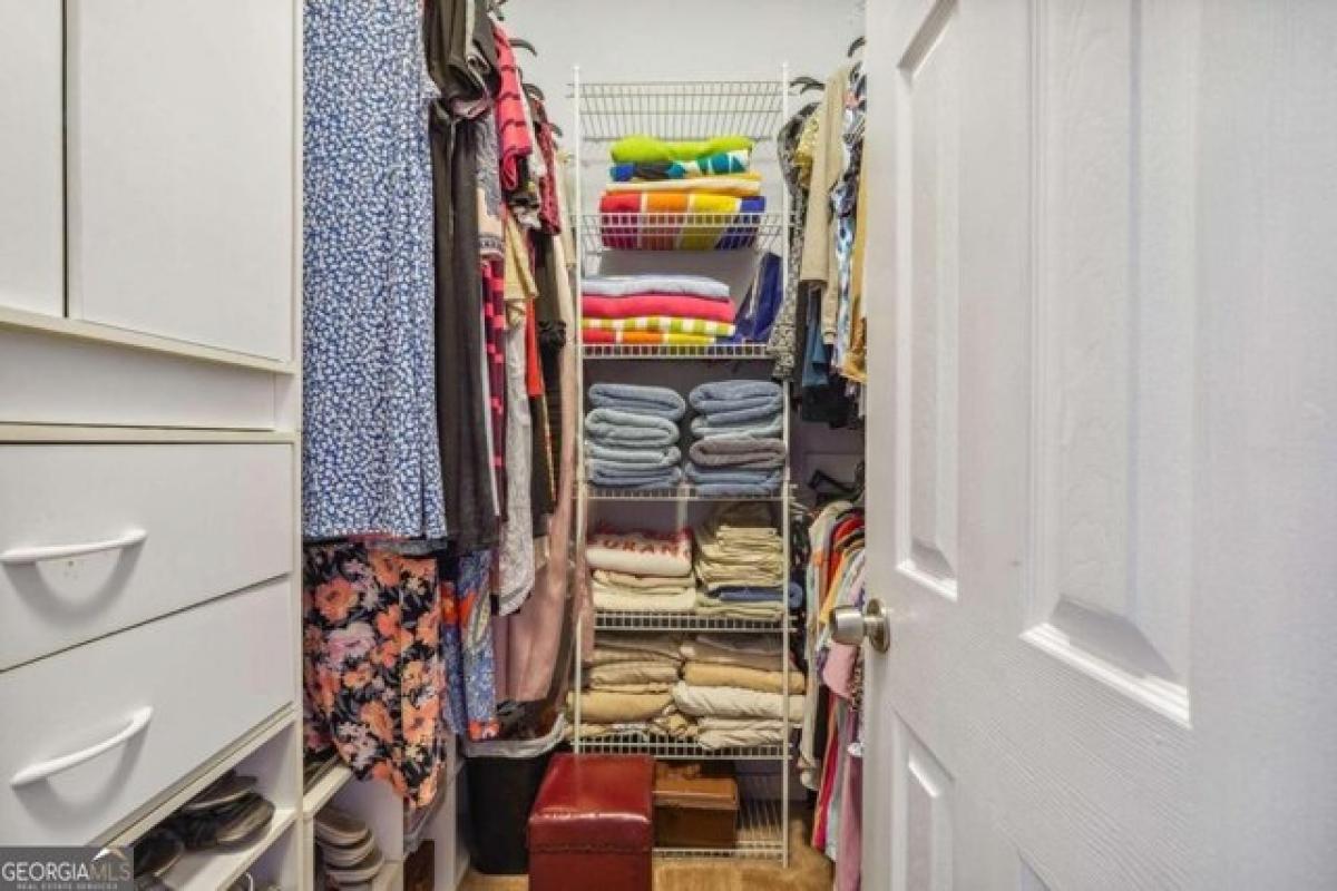 Дом с 6 спальнями в Buford, США № 390621