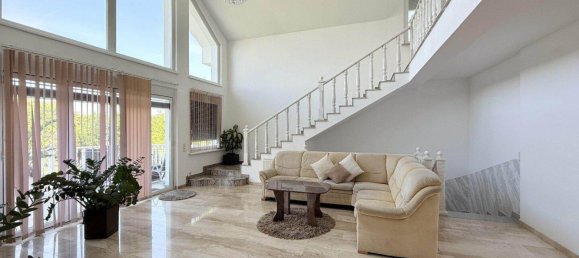 Дом с 11 комнатами в Золленау, Австрия № 192585 5