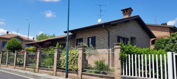 4 rooms Villa in Cologno Monzese, Italy No. 150079 12