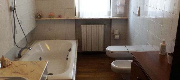 4 rooms Villa in Cologno Monzese, Italy No. 150079 40