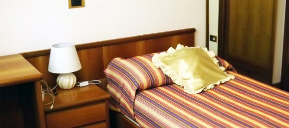 4 rooms Villa in Cologno Monzese, Italy No. 150079 30