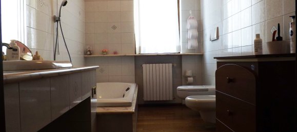 4 rooms Villa in Cologno Monzese, Italy No. 150079 28