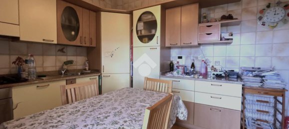 5-salle Appartement à Catanzaro, Italy No. 132810 3