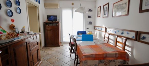 15 rooms Penthouse in Biella, Italy No. 179399 5